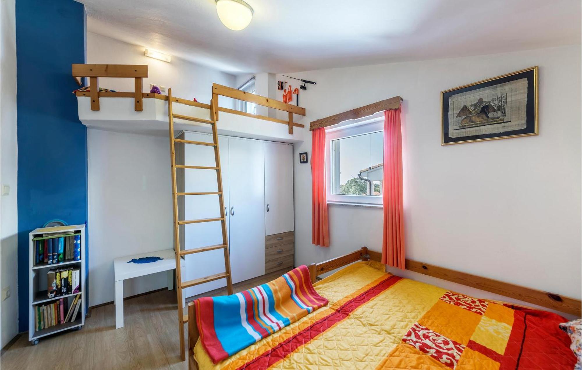 Beautiful Apartment In Barbariga With Kitchen Eksteriør bilde